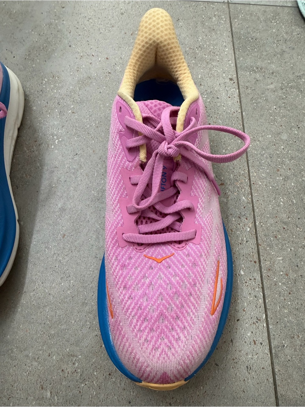 Hoka Clifton 9 - Picture 3 of 11